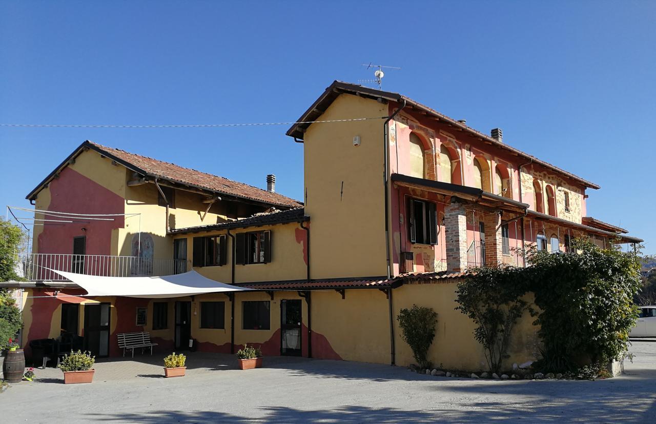 Locanda Montecarlo Lesegno Extérieur photo