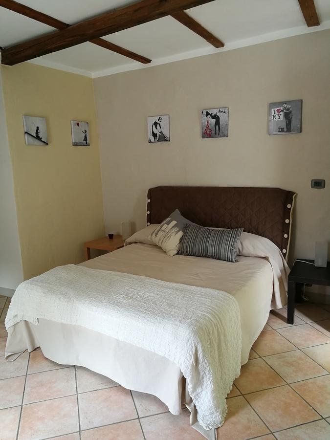 Locanda Montecarlo Lesegno Extérieur photo