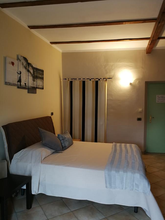 Locanda Montecarlo Lesegno Extérieur photo